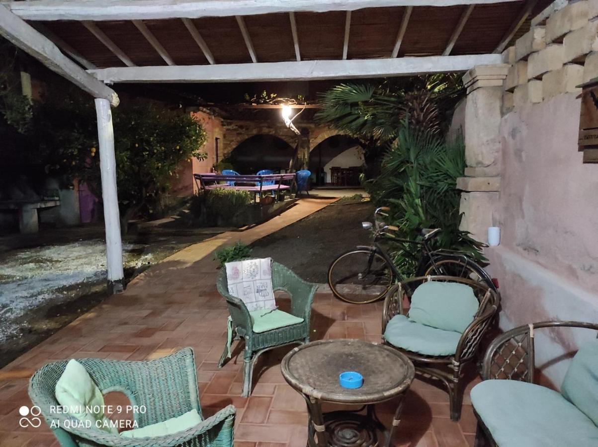 Agriturismo Il Melograno Riola Sardo Exterior foto