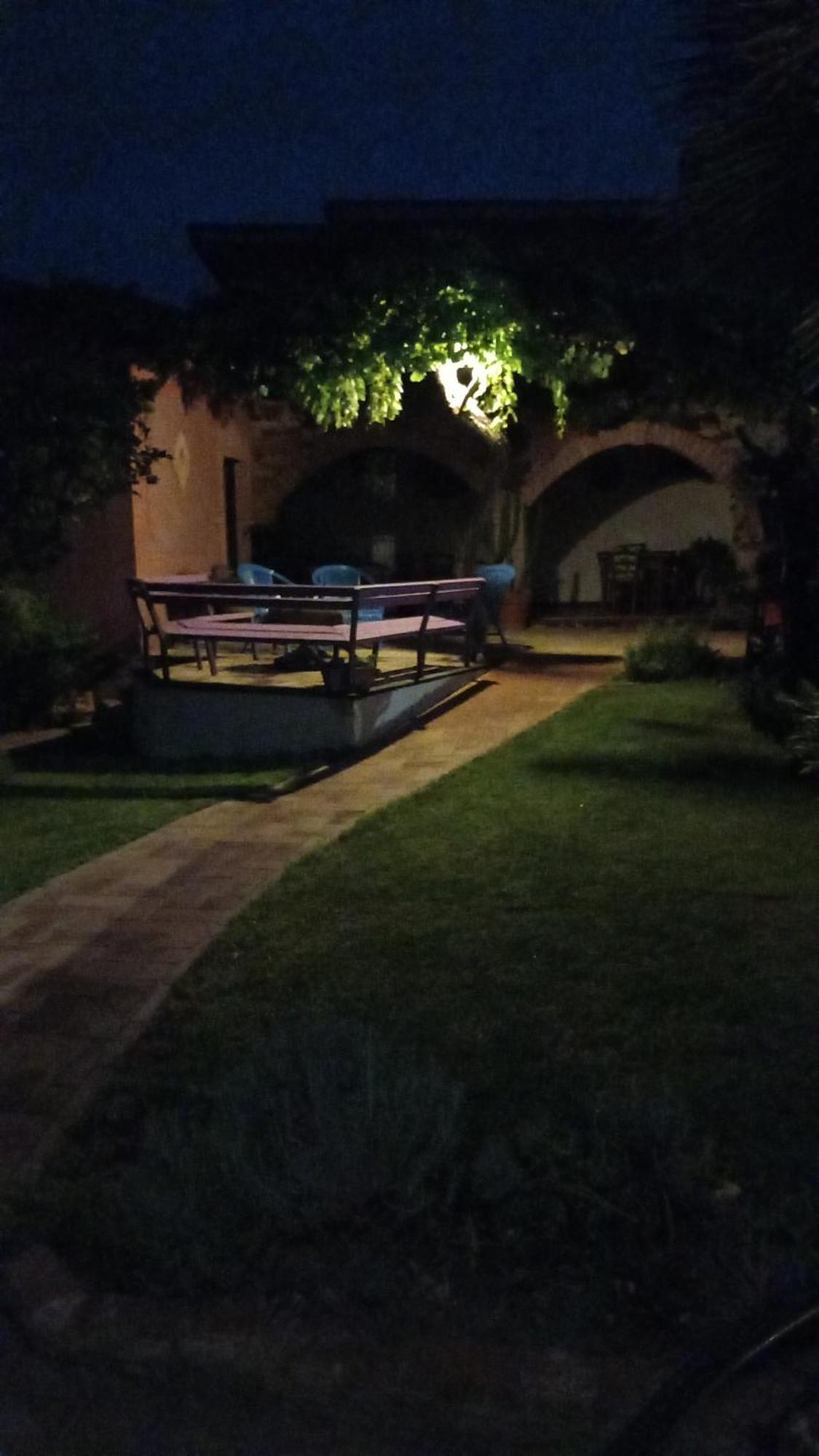 Agriturismo Il Melograno Riola Sardo Exterior foto