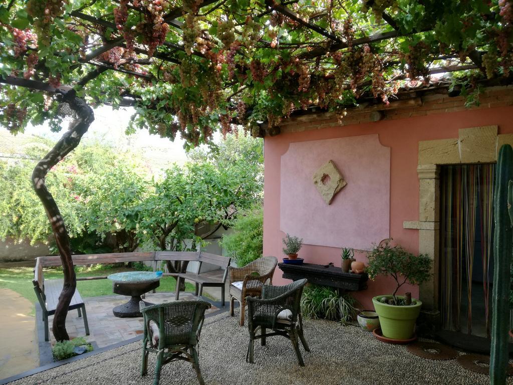 Agriturismo Il Melograno Riola Sardo Exterior foto